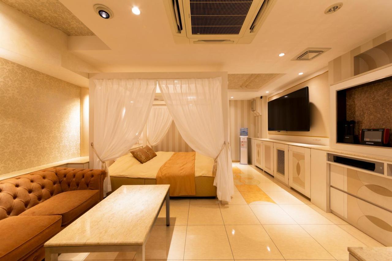 Hotel Luna Ikeda (Adults Only) Exterior photo