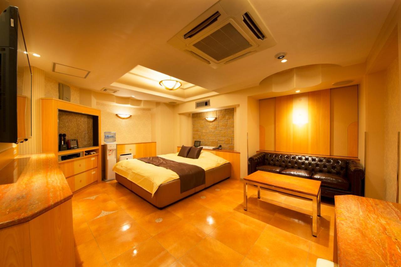Hotel Luna Ikeda (Adults Only) Exterior photo