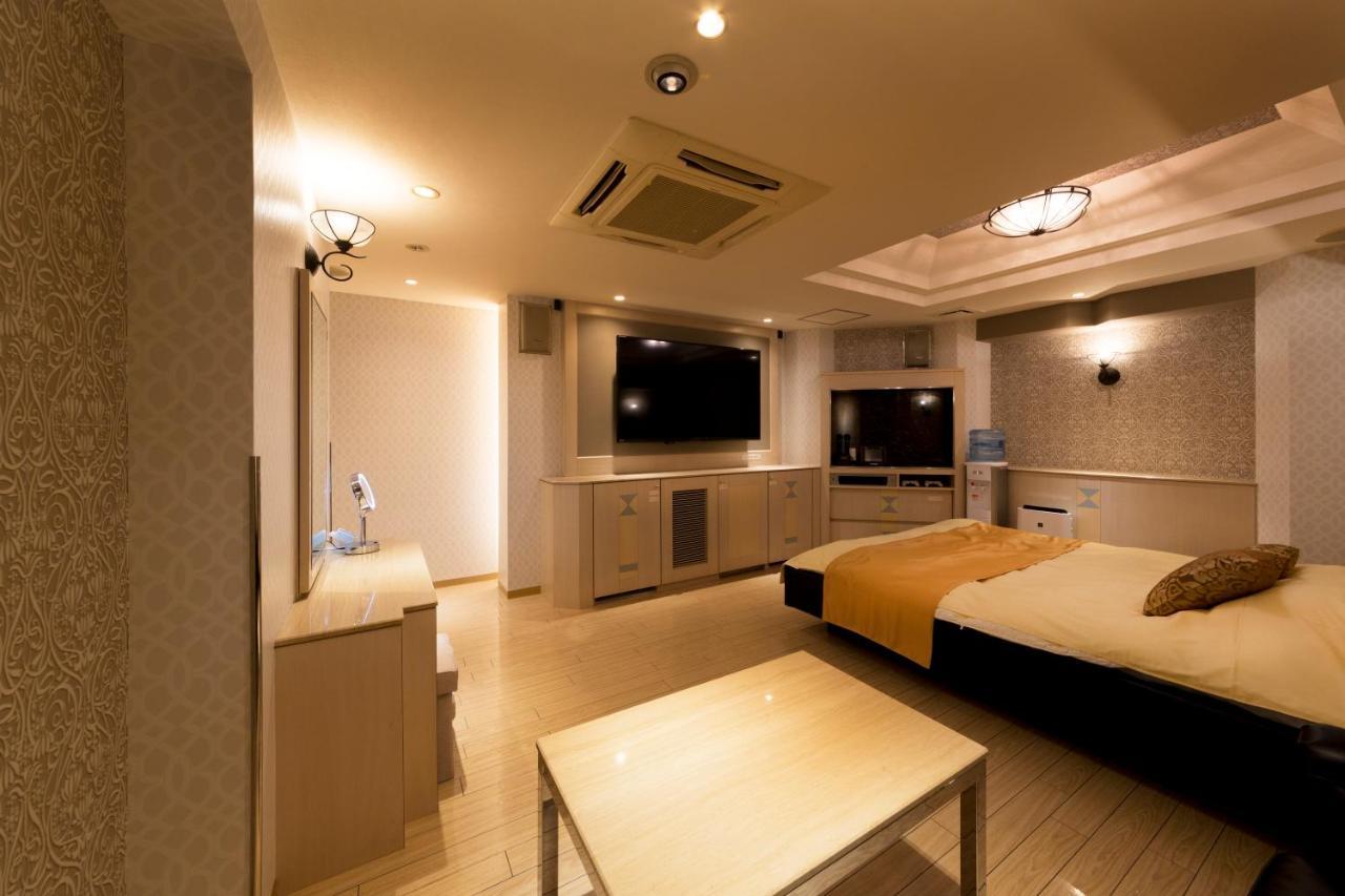 Hotel Luna Ikeda (Adults Only) Exterior photo